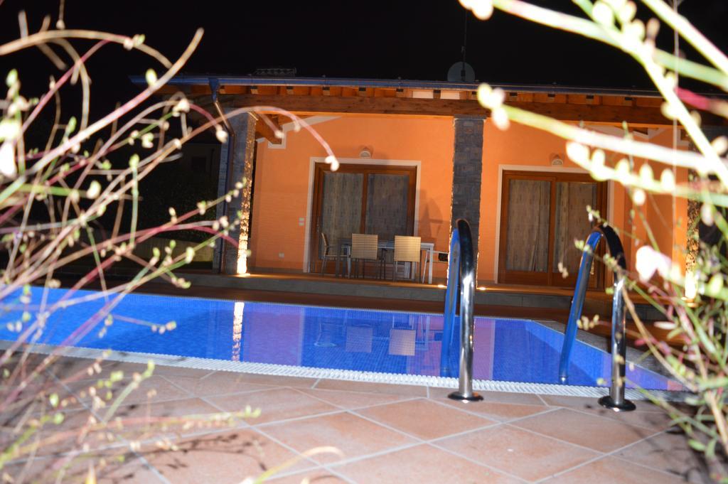 Villa Artemia マネルバ・デル・ガルダ 部屋 写真